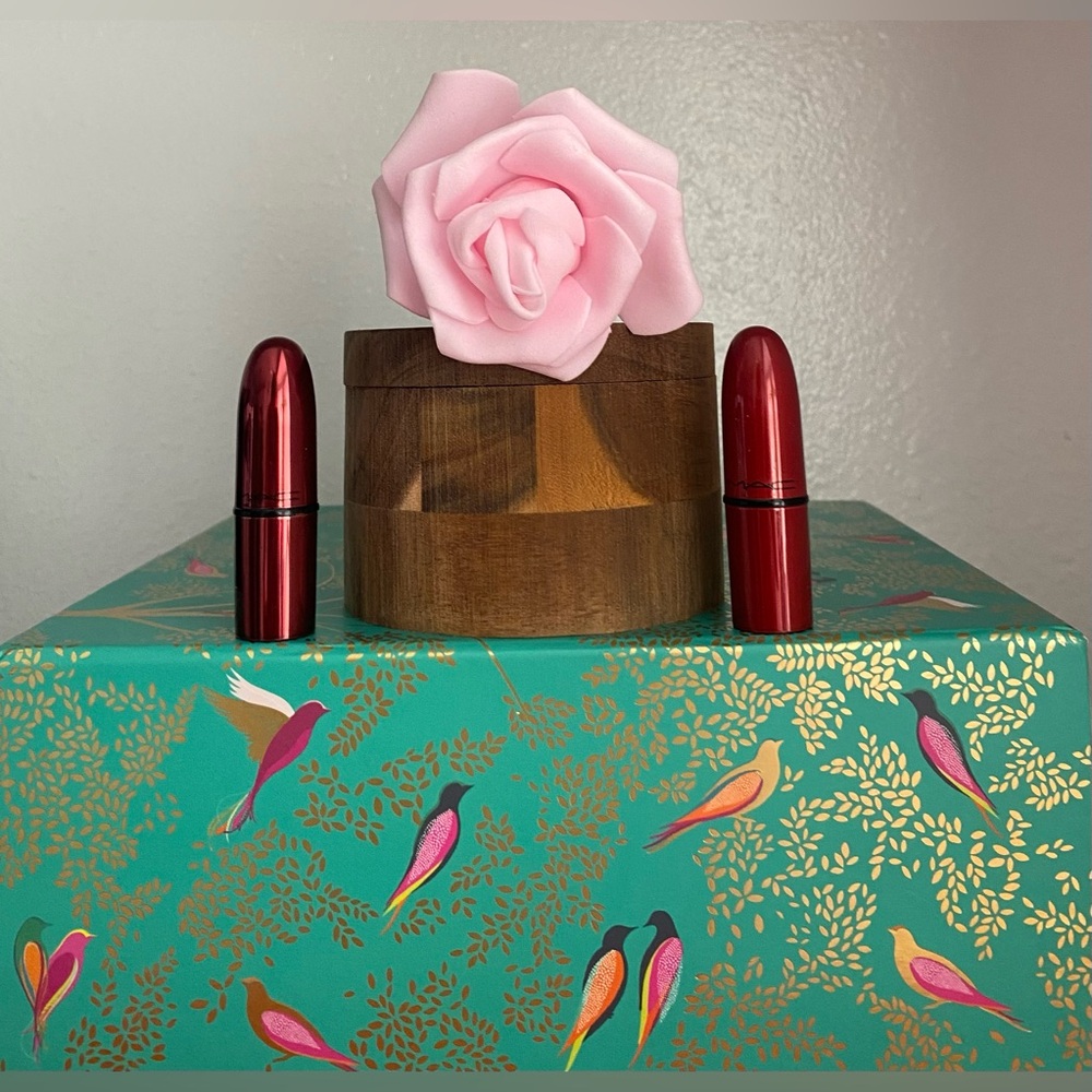 MAC-LANCÔME-REALHER COSMETICS - Picture 10 of 12